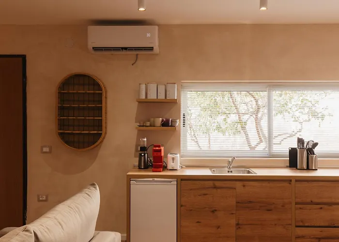 Apartment Garden By Holistay Tirana