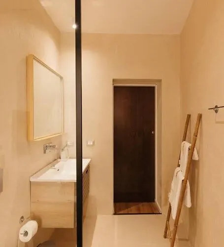 Apartment Garden By Holistay