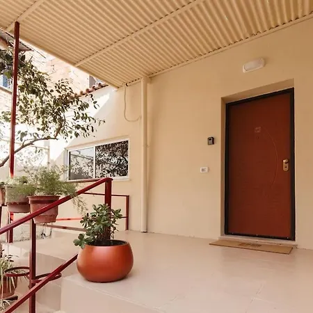 Garden By Holistay Apartment Tirana