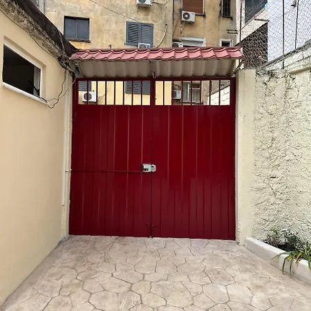 Lägenhet Garden By Holistay *