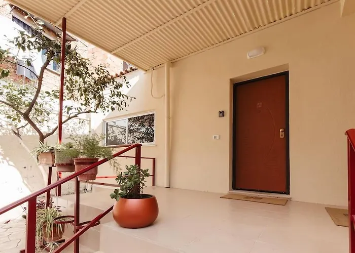 Garden By Holistay Apartman Tirana