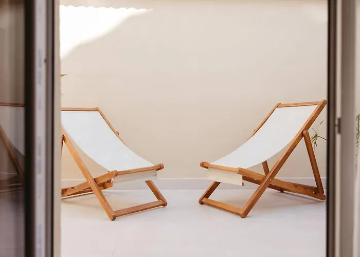 Garden By Holistay *